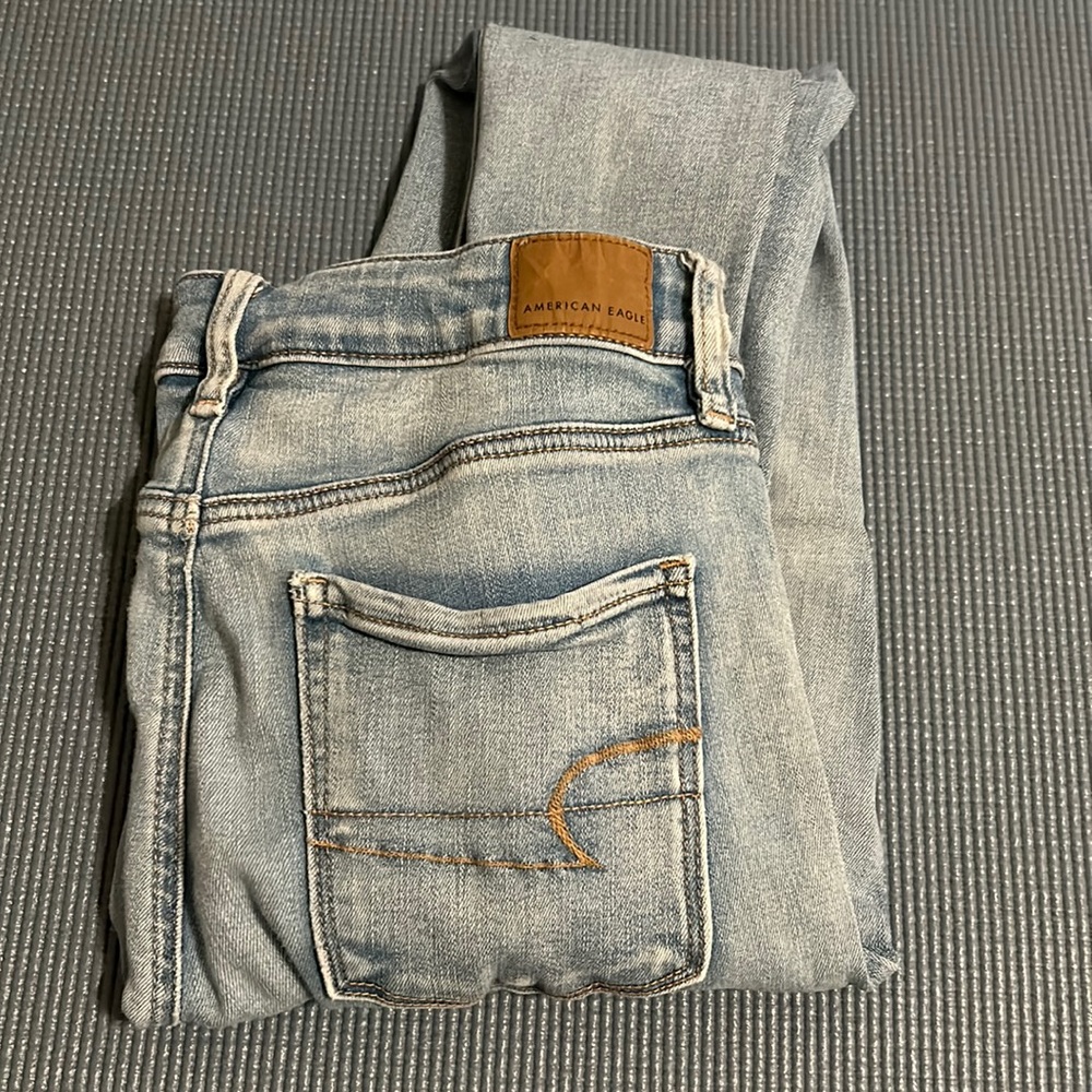 High Waist American Eagle Skinny Jean, Size 8